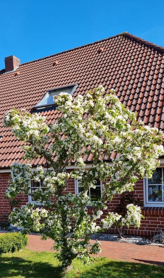 Ostfriesland Apartements -Fewo- Upgant-Schott Exterior photo